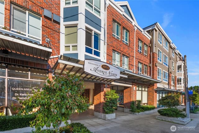 Property photo for 812 5th Avenue N #105, Seattle