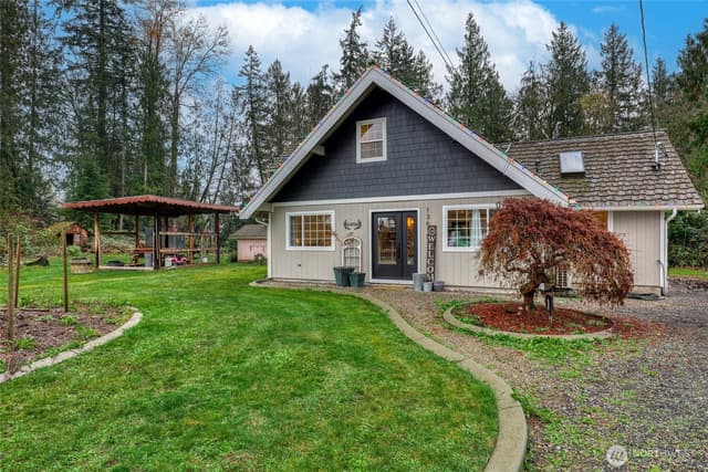 Property photo for 13615 57th Avenue NE, Marysville