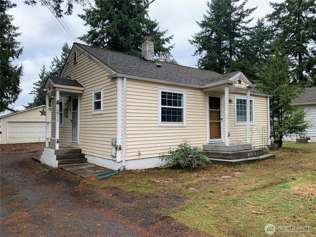Property photo for 12811 10th Avenue S, Burien