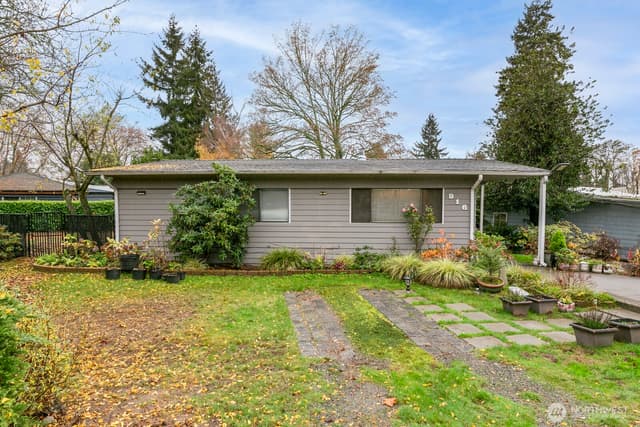 Property photo for 916 Ferndale Circle NE, Renton