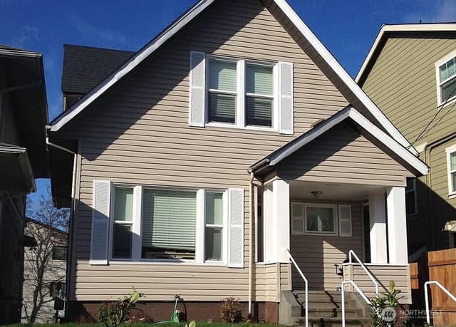 Property photo for 5031 12th Avenue NE, Seattle