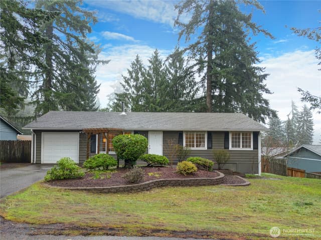 Property photo for 11291 Cooper Avenue SW, Port Orchard