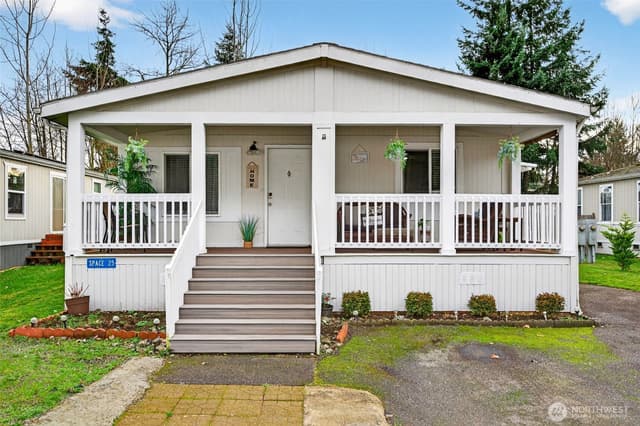 Property photo for 19920 67th Avenue NE #25, Arlington