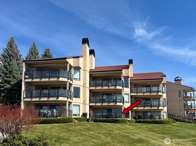 Property photo for 100 Lake Chelan Shores Drive #19-2, Chelan