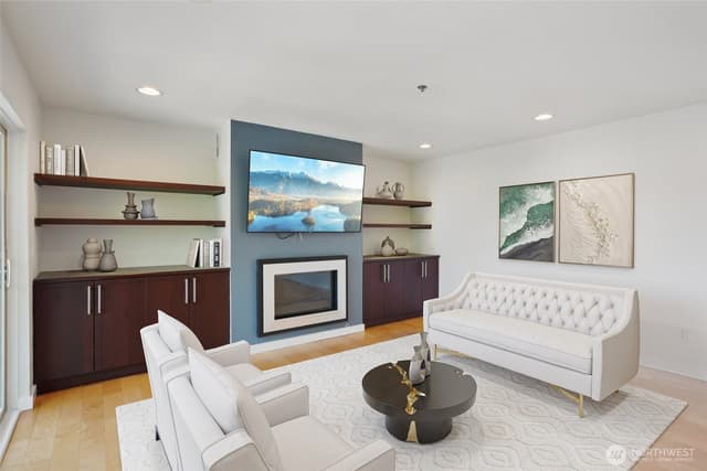 Property photo for 701 Galer Street #504, Seattle