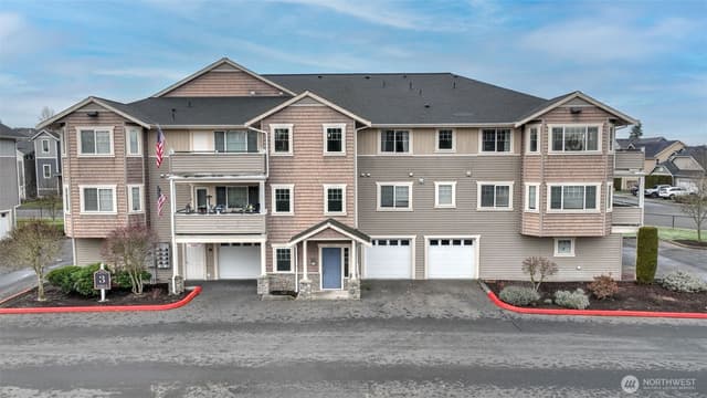 Property photo for 13211 97th Avenue E #301, Puyallup