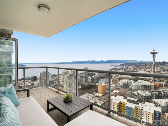 Property photo for 583 Battery Street #3802N, Seattle
