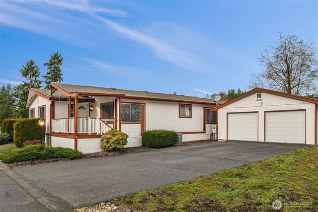 Property photo for 12223 125th Street E #101, Puyallup