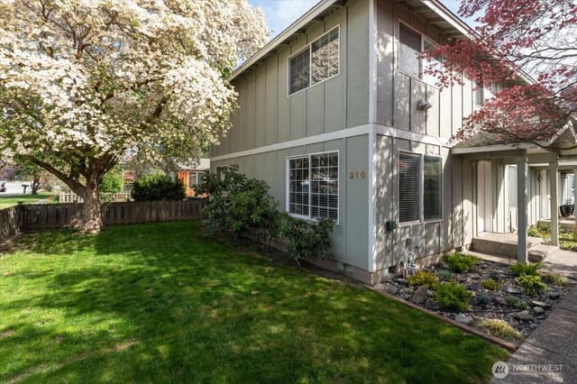 Property photo for 316 E Wapato Avenue #1, Chelan