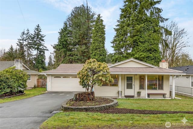 Property photo for 15575 14th Avenue NE, Shoreline