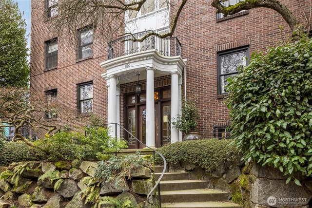Property photo for 1120 17th Avenue #104, Seattle