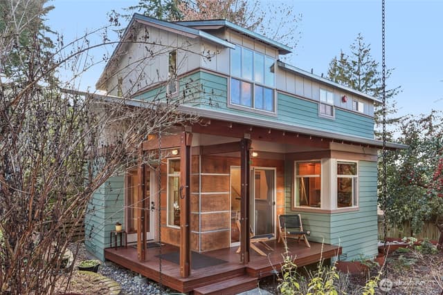 Property photo for 20215 15th Avenue NW #C, Shoreline