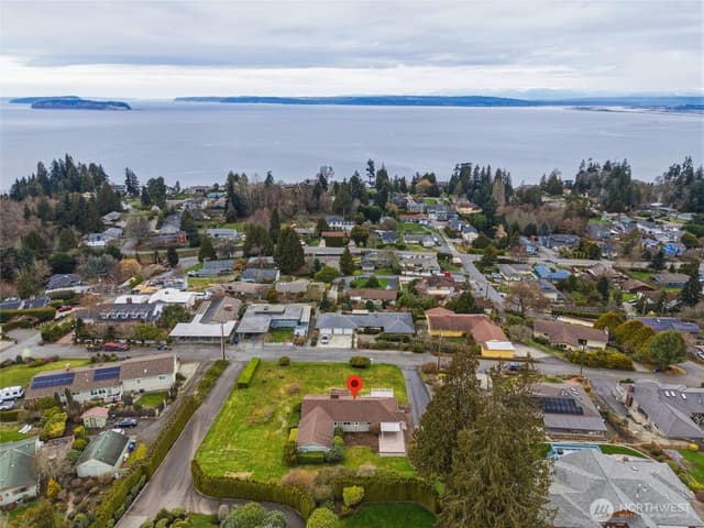 Property photo for 2602 Hillside Lane, Everett