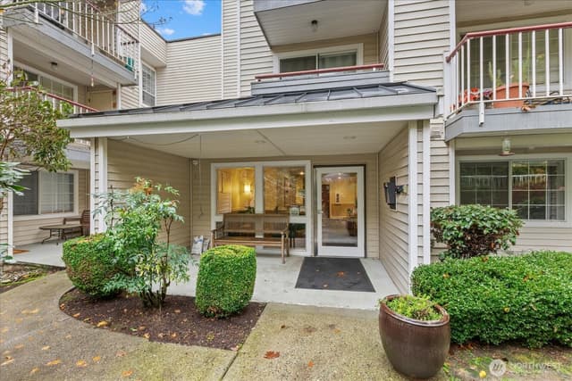 Property photo for 132 NE 95th Street #B309, Seattle