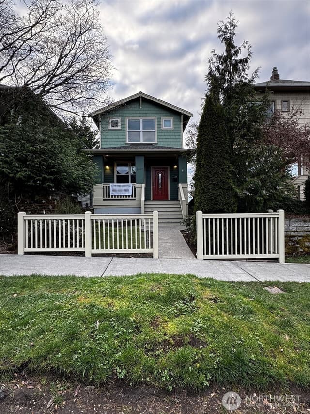 Property photo for 5607 12th Avenue NE, Seattle