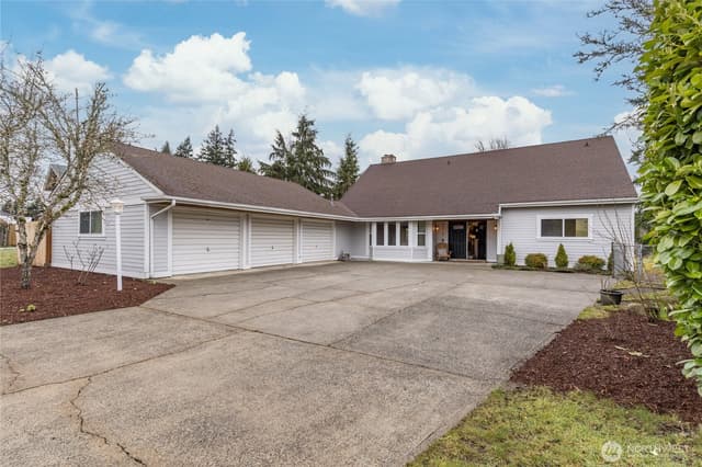 Property photo for 3215 Scenic Drive, Auburn