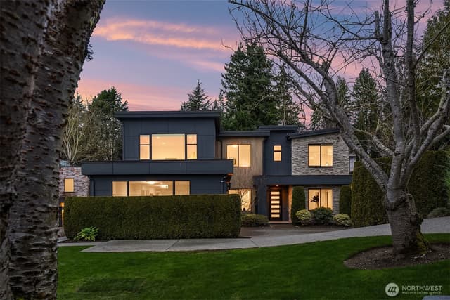 Property photo for 1525 4th Street, Kirkland