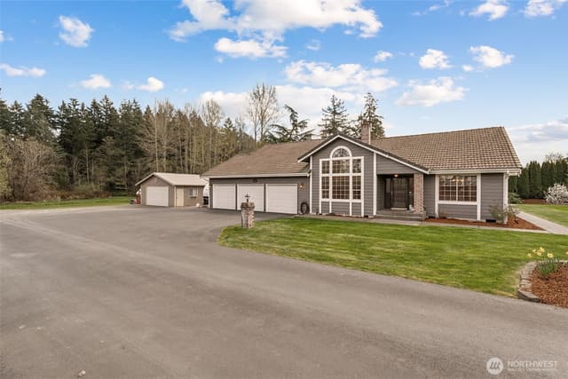 Property photo for 11610 45th Street E, Edgewood