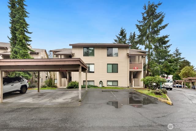 Property photo for 15175 Sunwood Boulevard #DD32, Tukwila