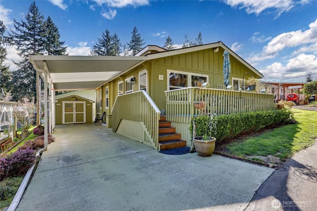 Property photo for 600 NE Lincoln Rd #35, Poulsbo