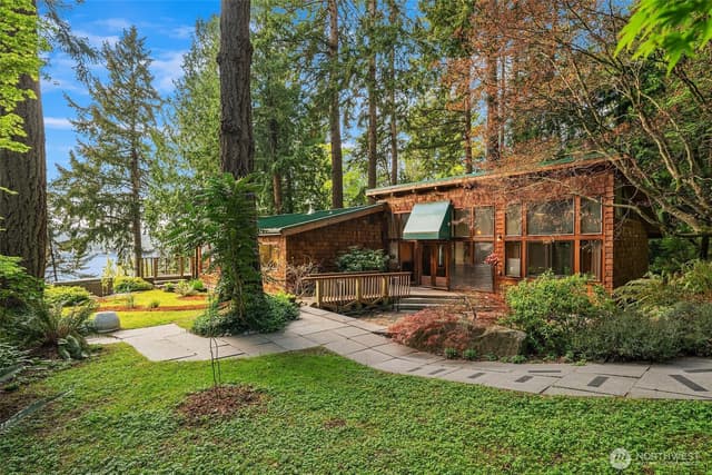 Property photo for 19923 Robinwood Road SW, Vashon