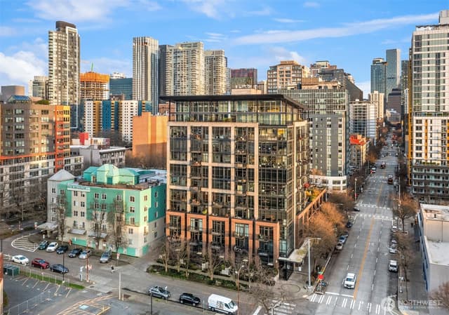Property photo for 2720 3rd Avenue #603, Seattle