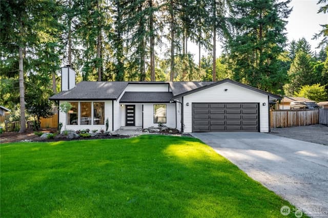 Property photo for 13820 72nd Avenue E, Puyallup