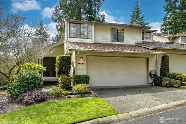 Property photo for 16125 SE 33rd Circle, Bellevue