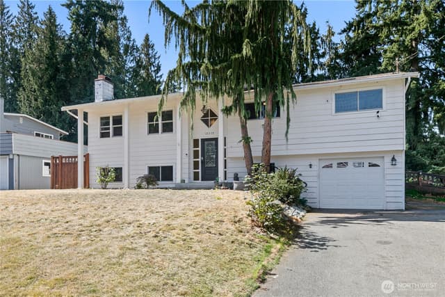 Property photo for 18228 42nd Place W, Lynnwood