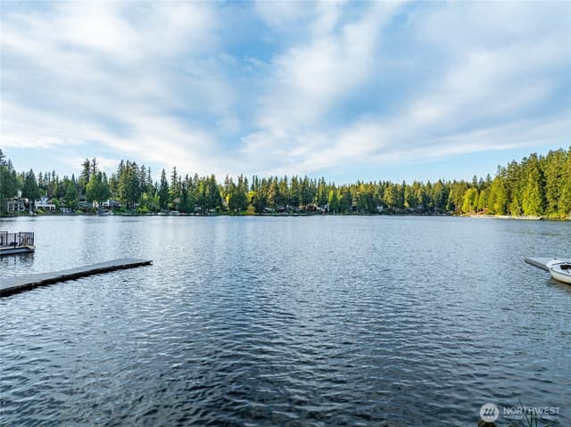 Property photo for 2712 222nd Avenue SE, Sammamish