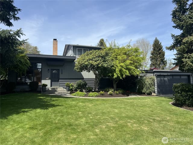 Property photo for 1128 N Skyline Drive, Tacoma