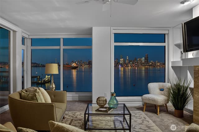 Property photo for 1661 Harbor Avenue SW #301, Seattle