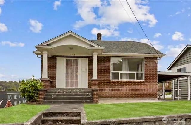 Property photo for 2202 20th Avenue S, Seattle