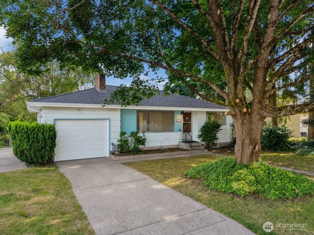 Property photo for 815 10th Street NE, Auburn