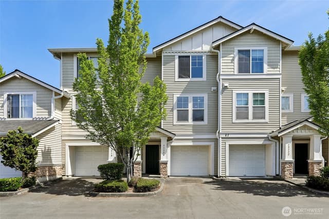 Property photo for 23220 63rd Place S #27-3, Kent