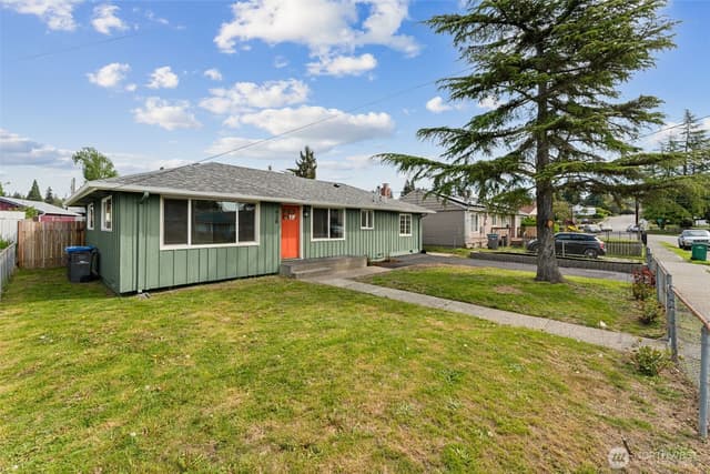 Property photo for 928 Dibb Street, Bremerton