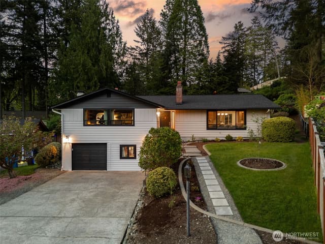 Property photo for 7559 Dowerdell Lane W, Lakewood