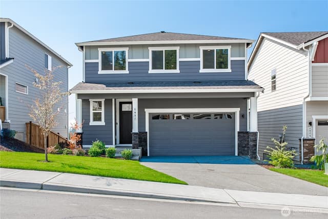 Property photo for 2031 NE Norseman Way, Poulsbo