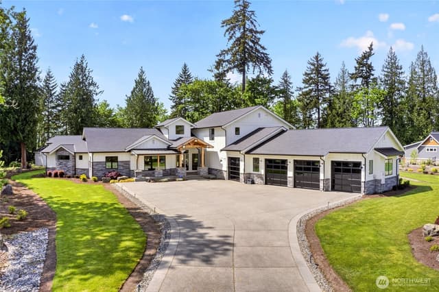 Property photo for 15184 SE 330th Way, Auburn