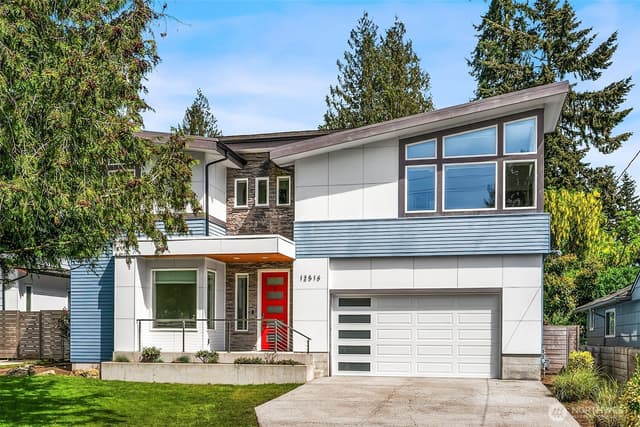 Property photo for 12516 Phinney Avenue N, Seattle