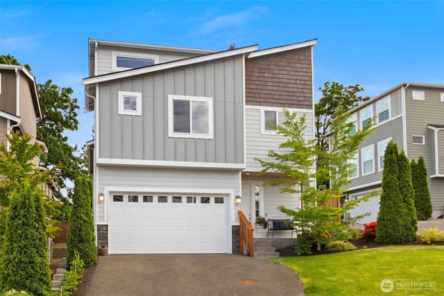 Property photo for 2729 S 124th Lane, Burien
