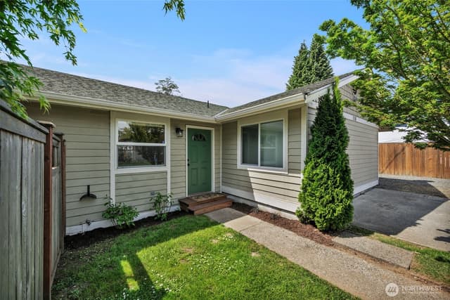 Property photo for 118 Morris Street, Monroe