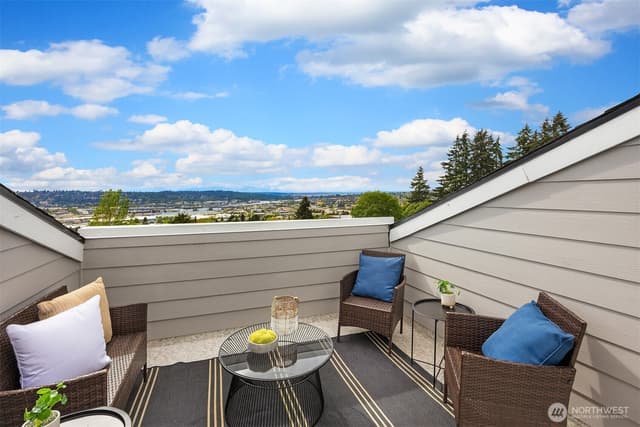 Property photo for 4403 Greenwood Avenue N #301, Seattle