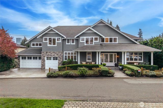 Property photo for 10021 NE 16th Place, Bellevue