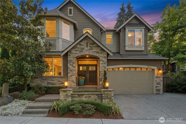 Property photo for 13424 NE 80th Street, Redmond, WA 98052