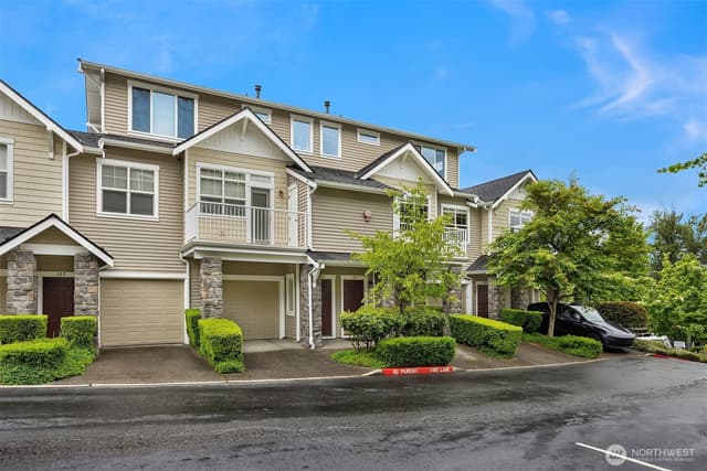 Property photo for 1601 NE Katsura Street #103, Issaquah