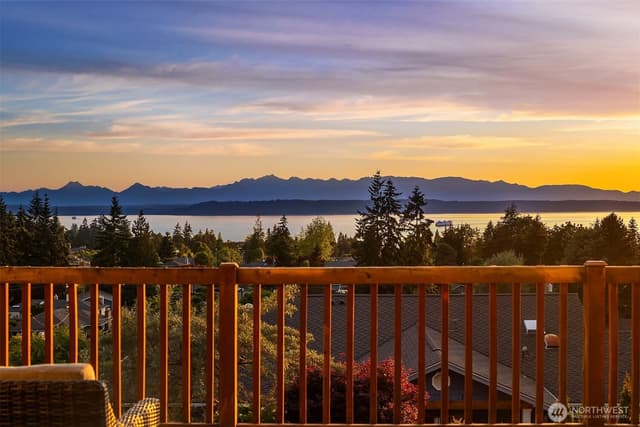 Property photo for 1116 Vista Place, Edmonds