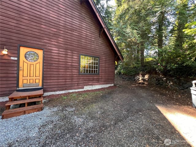 Property photo for 2265 NE 177 Street, Shoreline