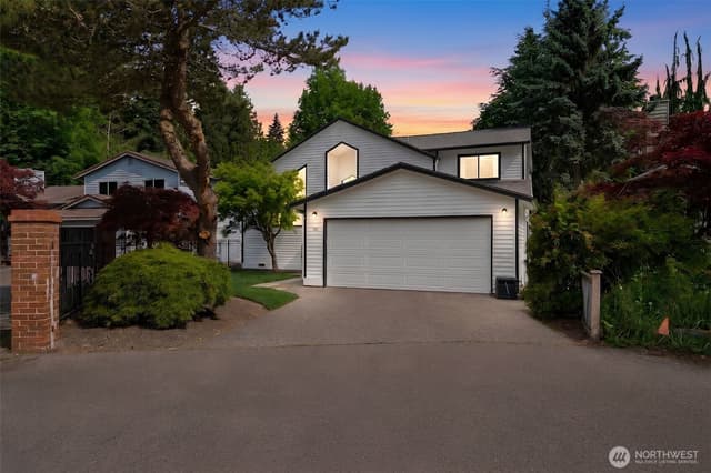 Property photo for 1116 NE 150th Court, Shoreline