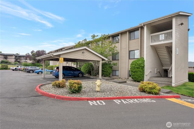 Property photo for 1321 S Puget Street #35, Renton